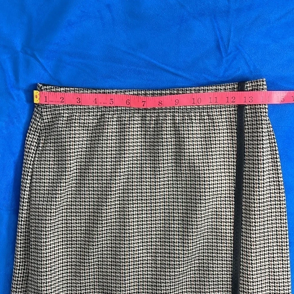 ⭐️ NWT- Max Studio wrap skirt- size Small - Picture 5 of 11